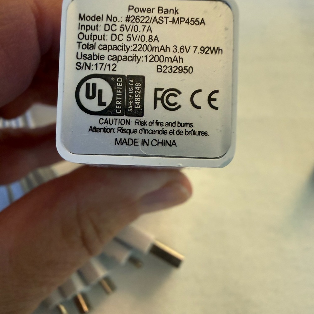 iPhone Multi-Adapter Charger Kit - Picture 5 of 5